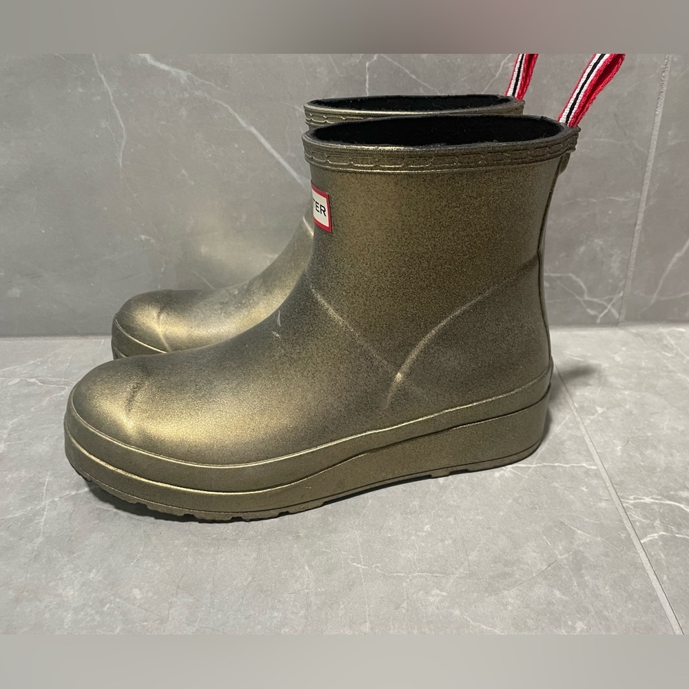 Hunter Metallic Gold Short Rain Boots with Striped Pull Tabs - Picture 4 of 10